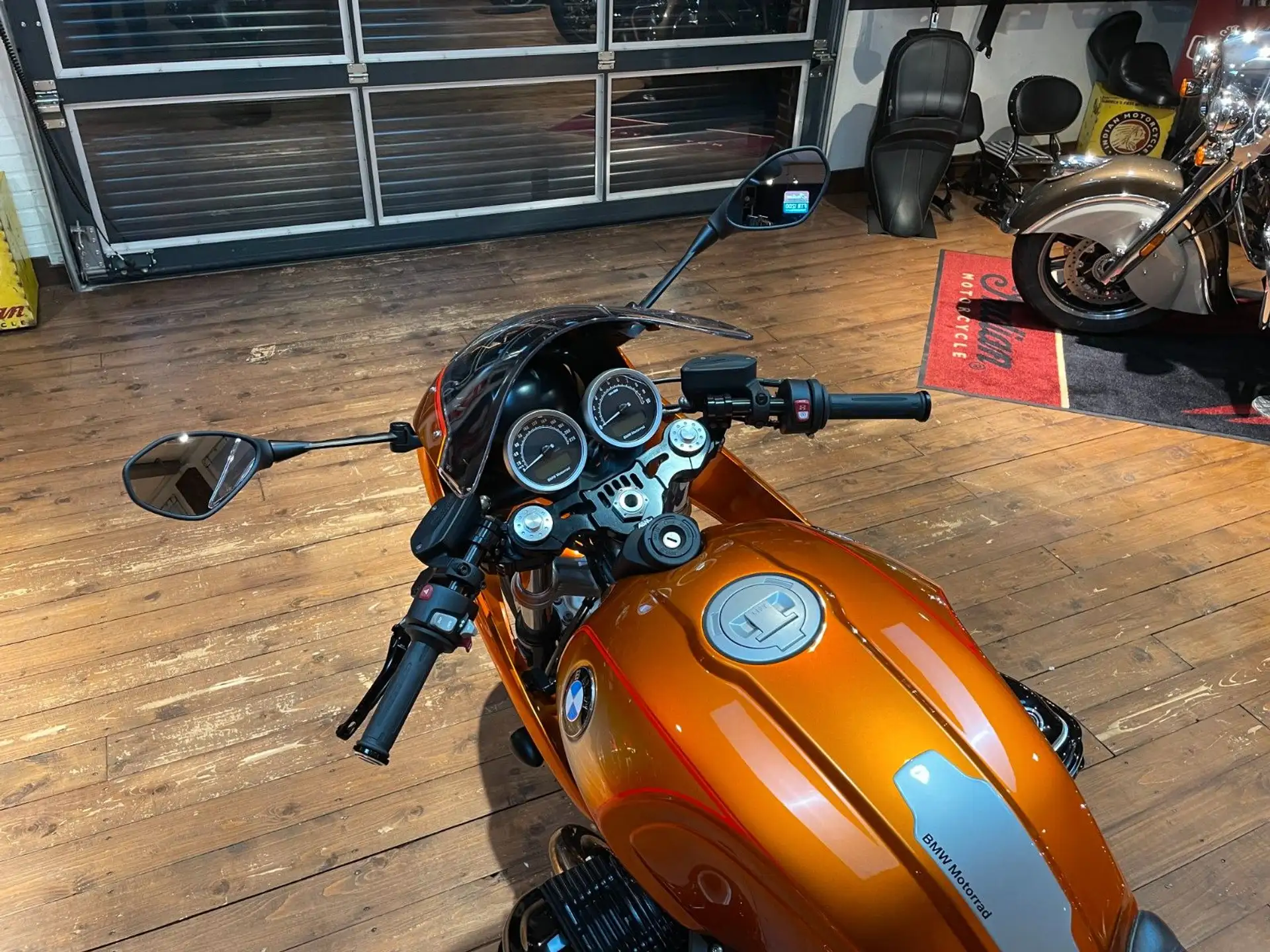 2020 BMW R nineT Racer "Roland Sands" 250€/4,99% photo 29