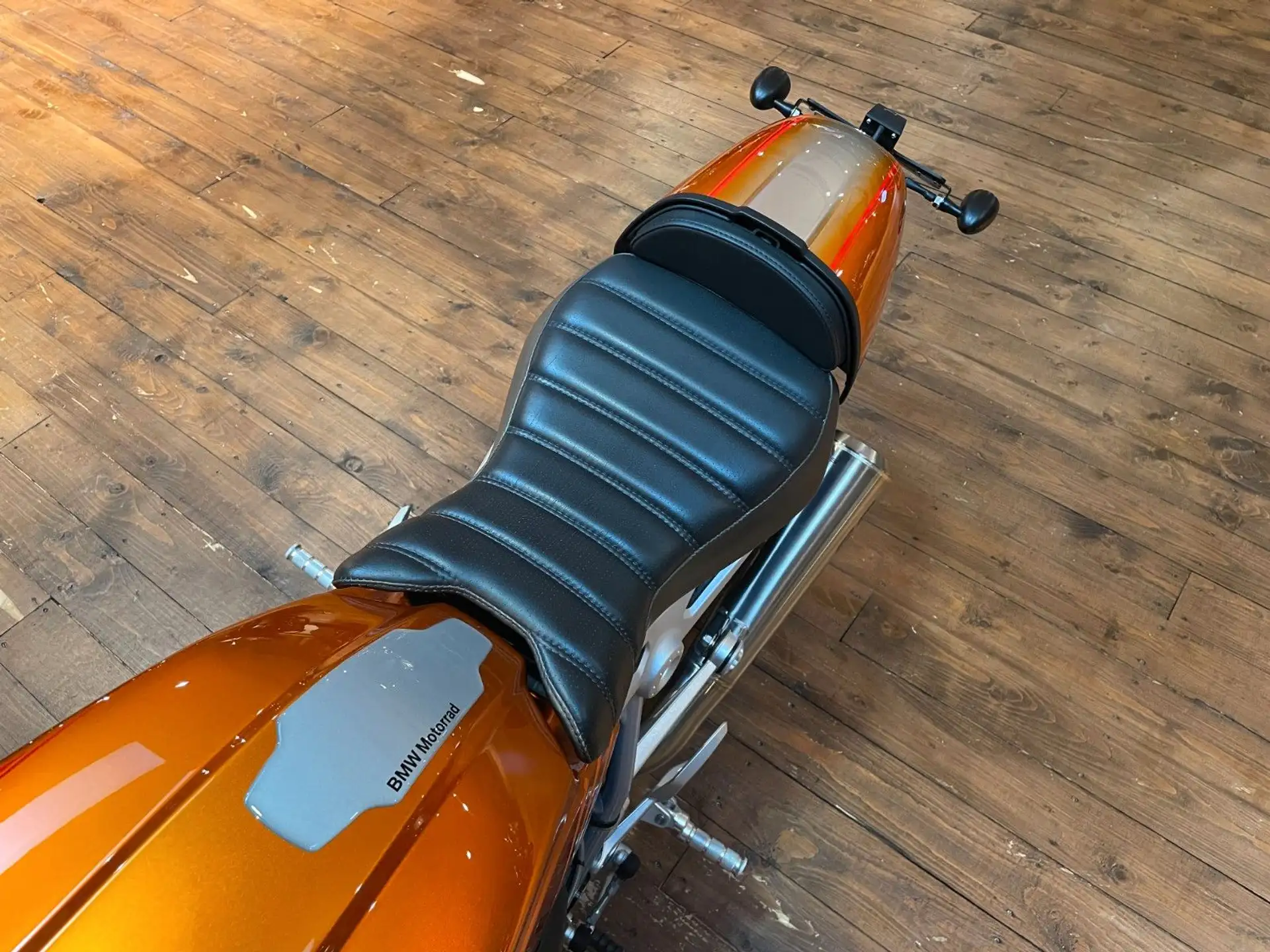 2020 BMW R nineT Racer "Roland Sands" 250€/4,99% photo 30