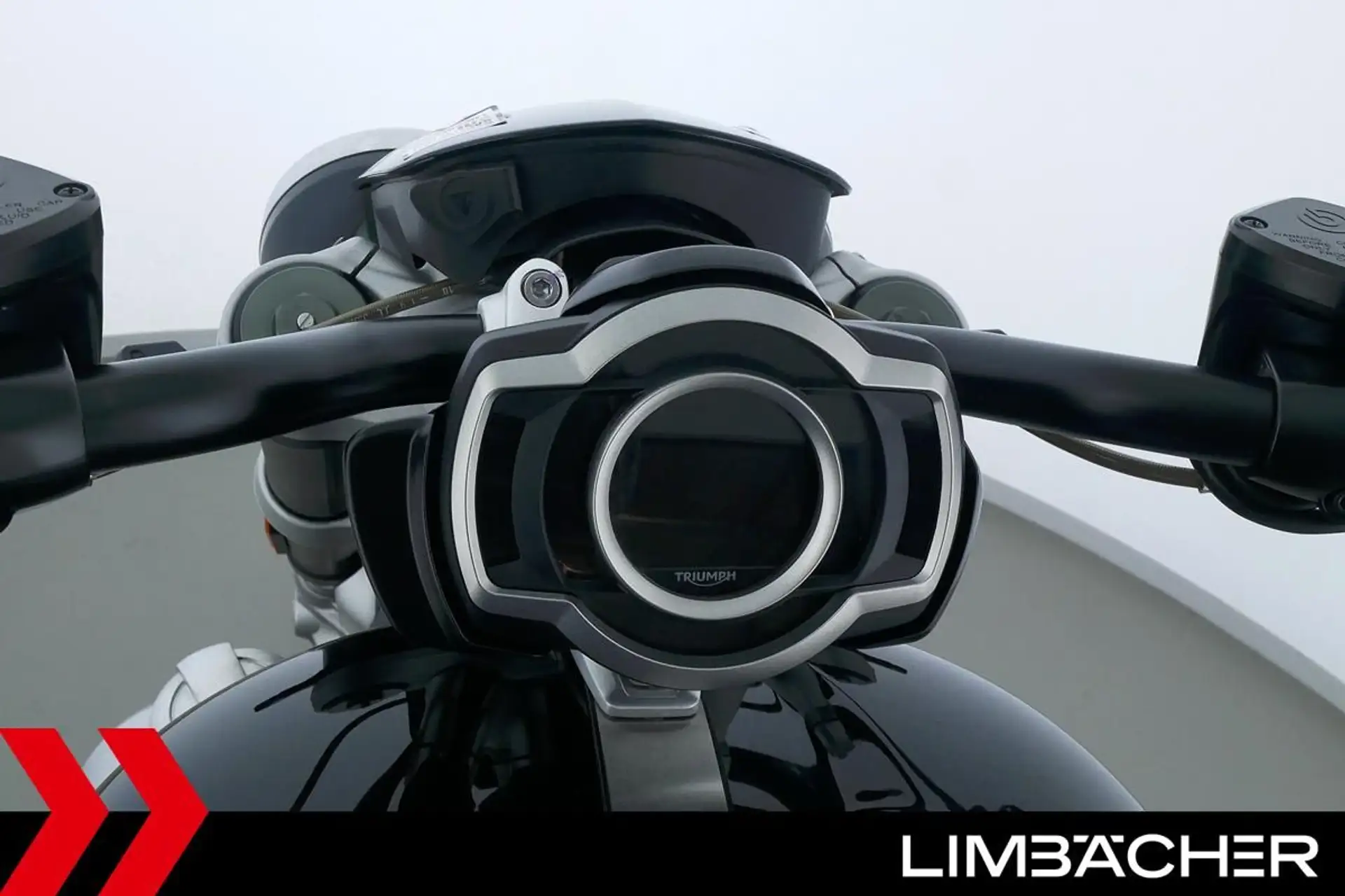 2021 Triumph Rocket 3 R QS, BT, Tempomat, Heizgriffe photo 25