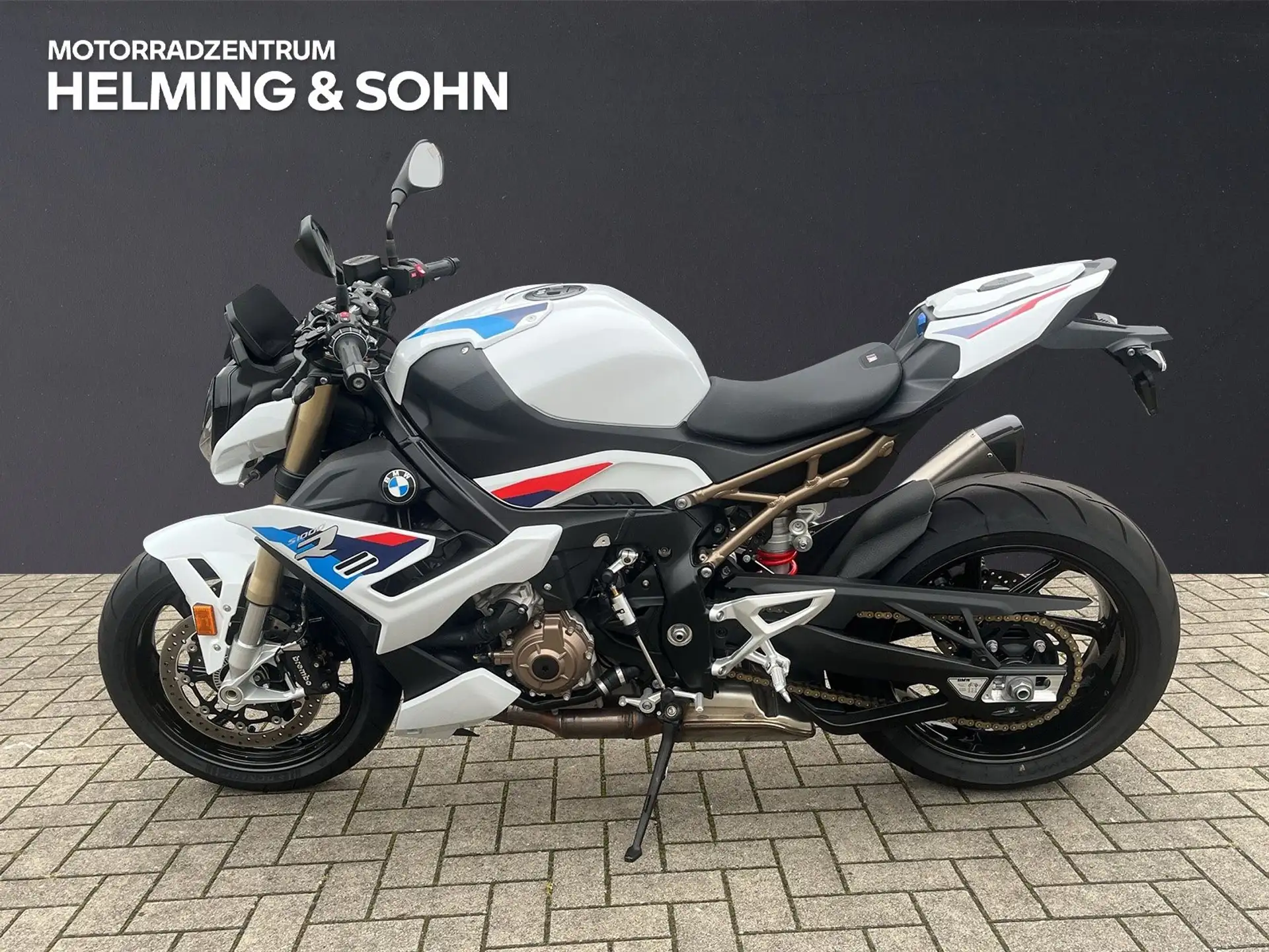 2022 BMW S 1000 R photo 2