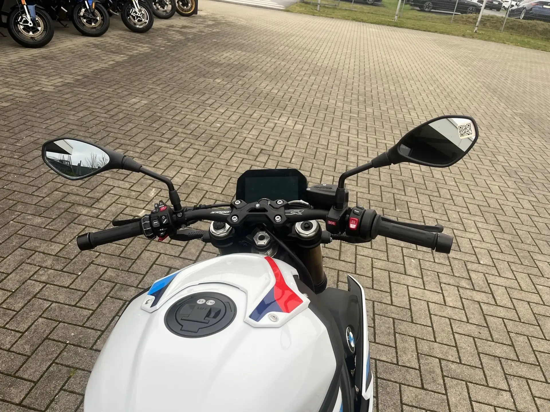 2022 BMW S 1000 R photo 7