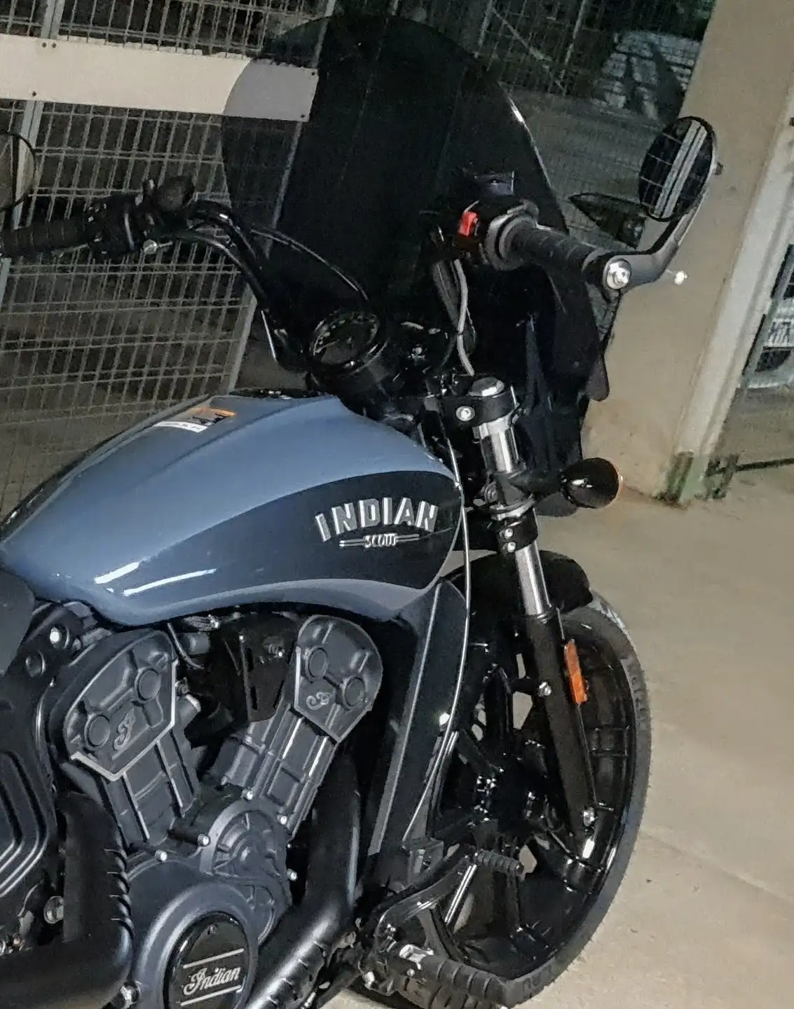 2023 Indian Scout Rogue photo 8