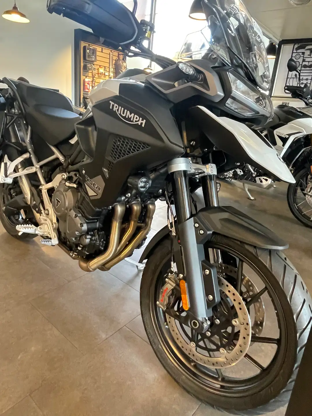 2023 Triumph Tiger 1200 GT photo 2