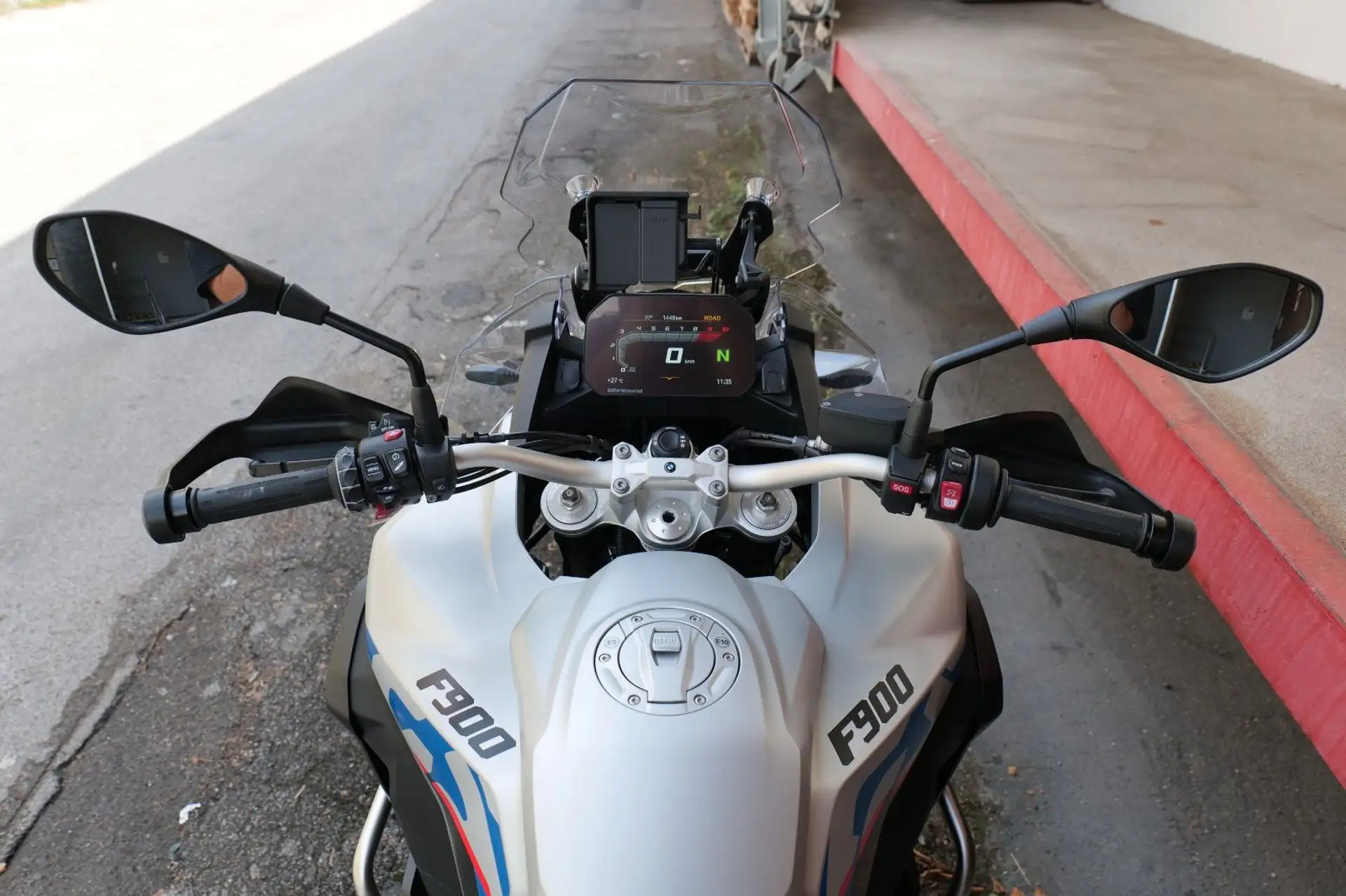 2024 BMW F 900 GS Adv. Style Ride Pro *Oil Inclusive* photo 8