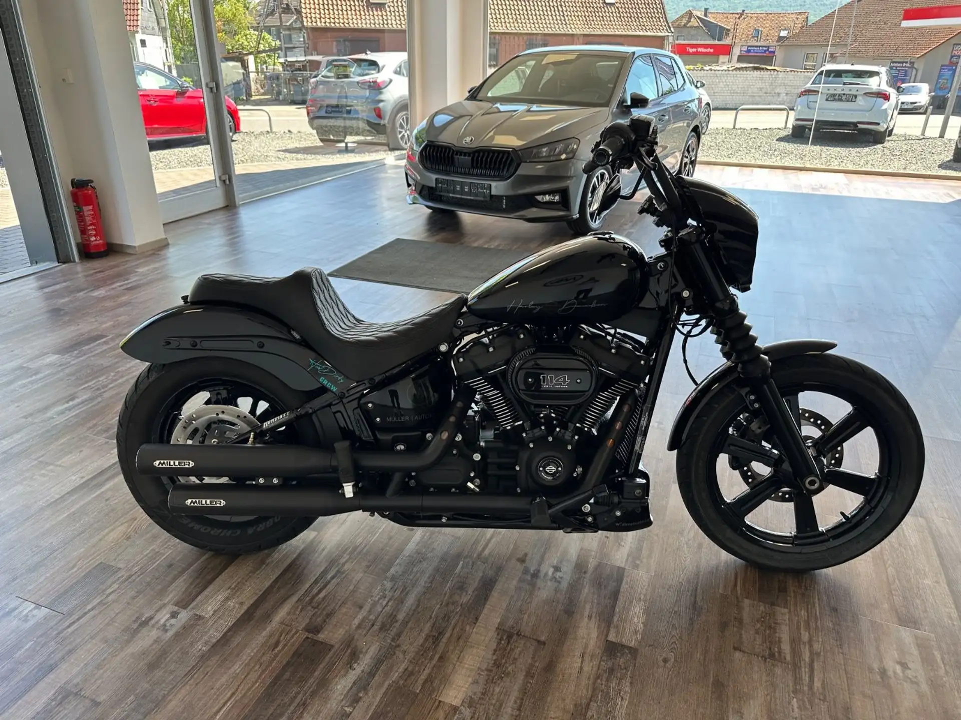 2024 Harley-Davidson Street Bob 114 FXBBS photo 4
