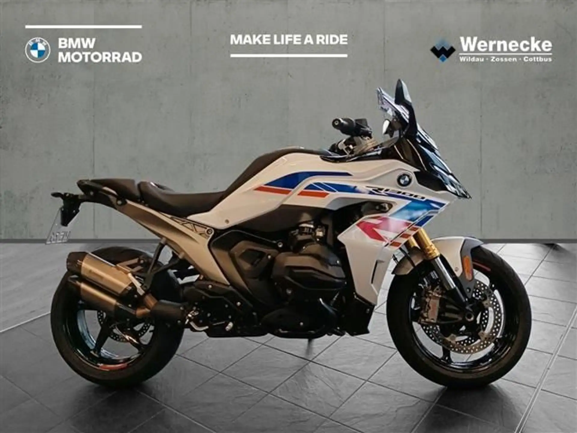 2025 BMW R 1300 RS Performance photo 2