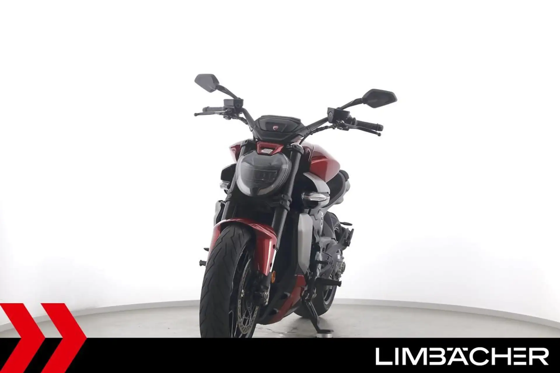 2025 Ducati XDiavel V4 - DTC, Wheelie-Control, Tempomat photo 3