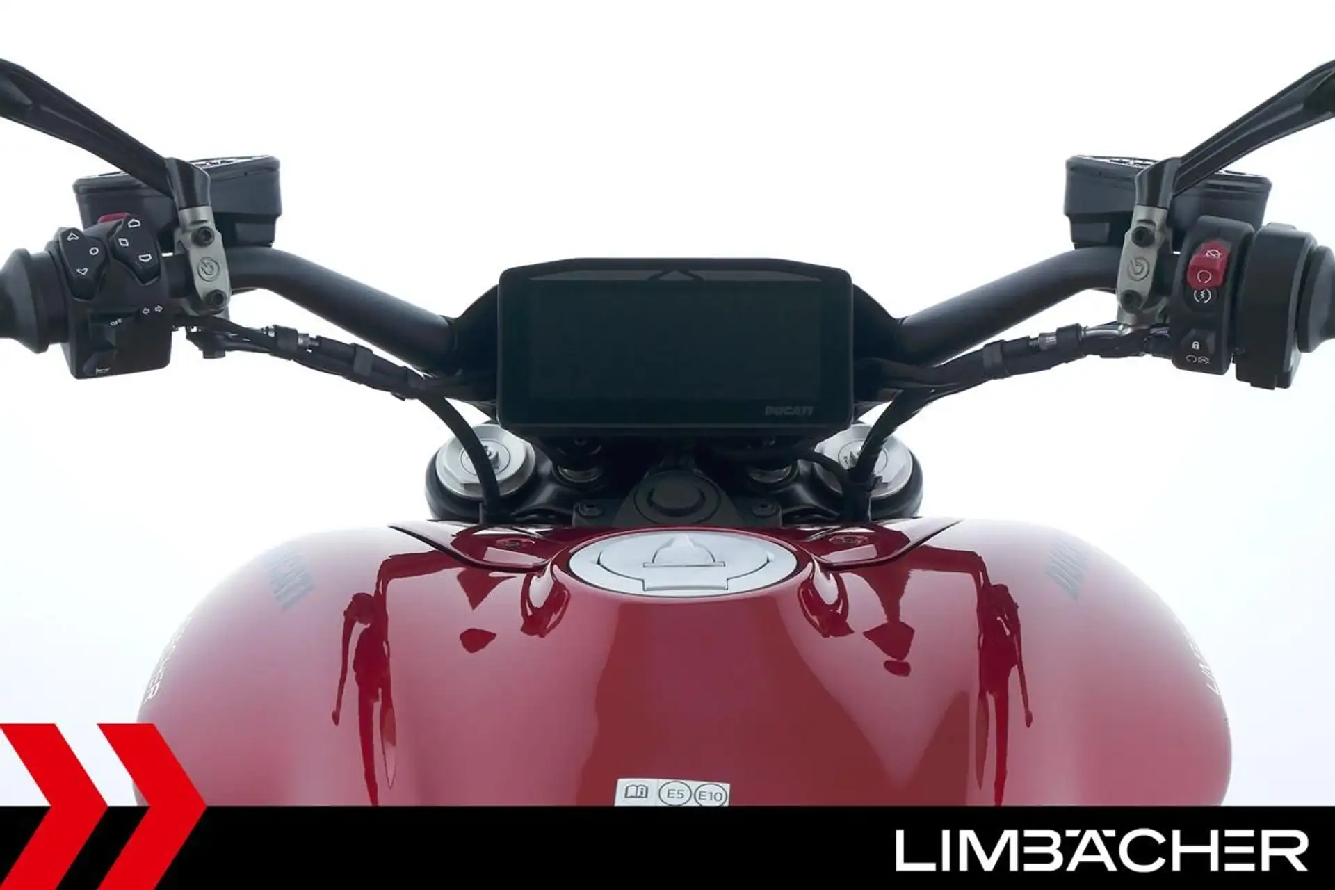 2025 Ducati XDiavel V4 - DTC, Wheelie-Control, Tempomat photo 13