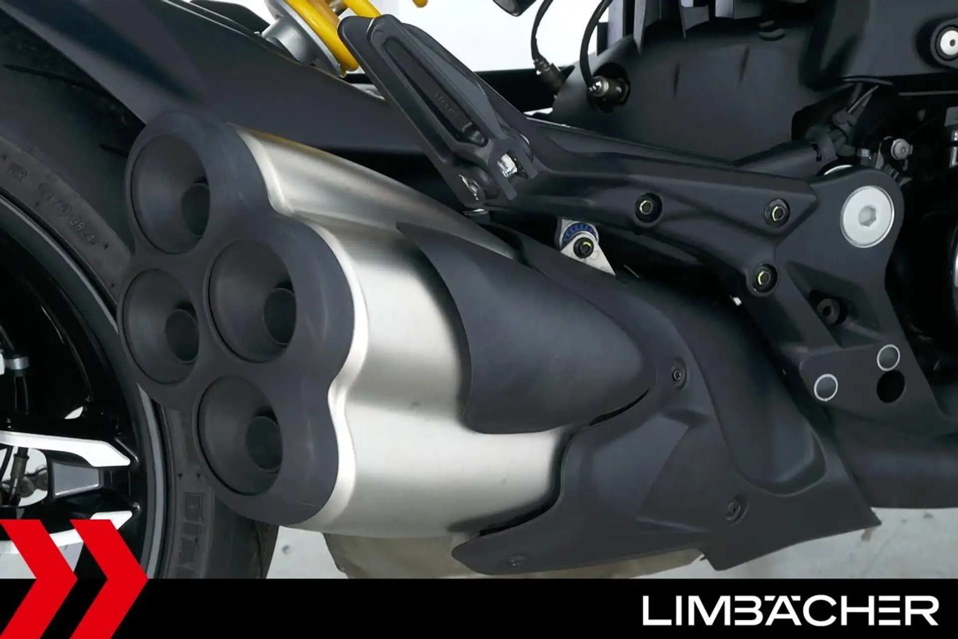 2025 Ducati XDiavel V4 - DTC, Wheelie-Control, Tempomat photo 15
