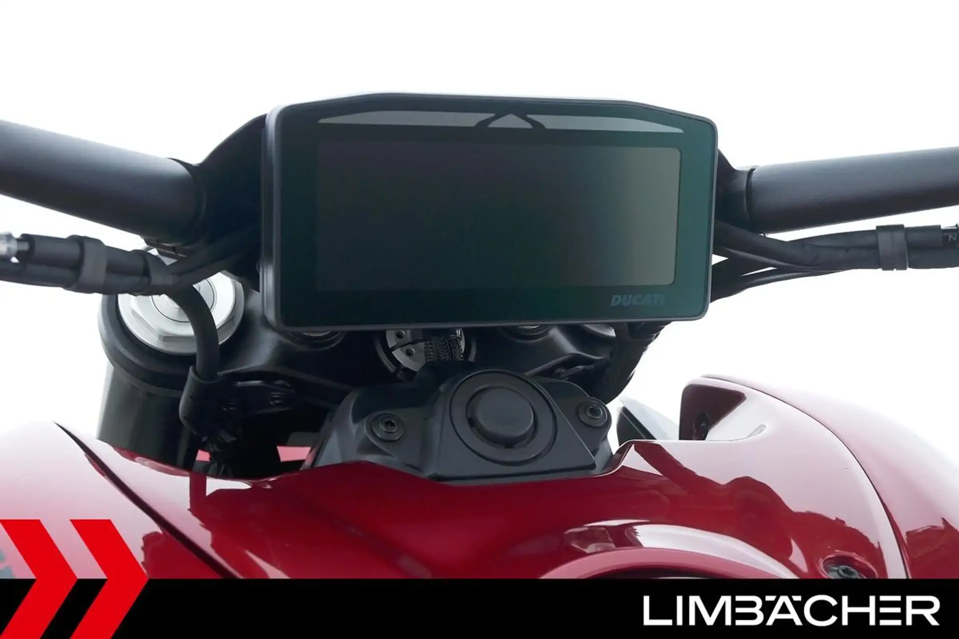 2025 Ducati XDiavel V4 - DTC, Wheelie-Control, Tempomat photo 20