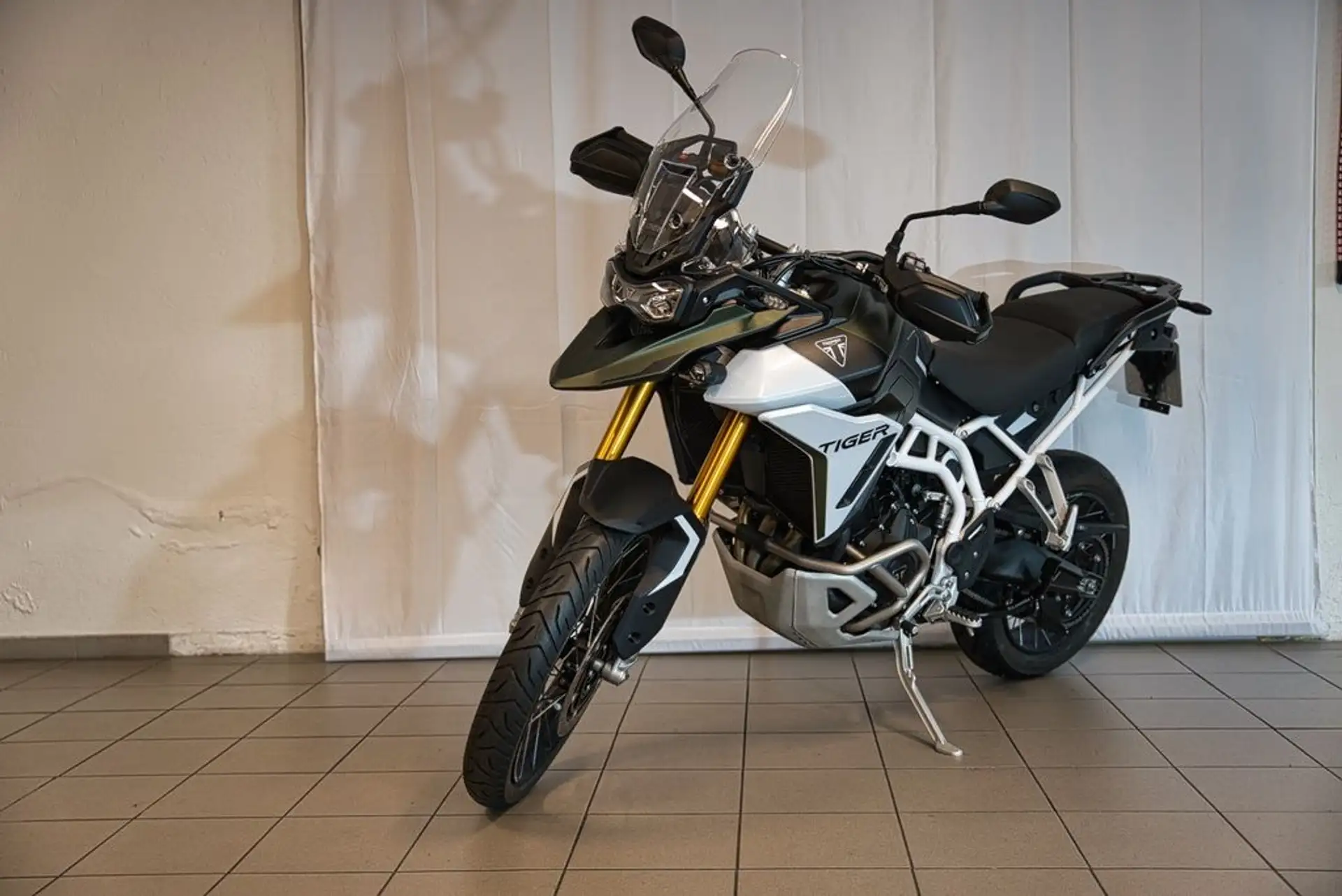 2025 Triumph Tiger 900 RALLY PRO photo 4