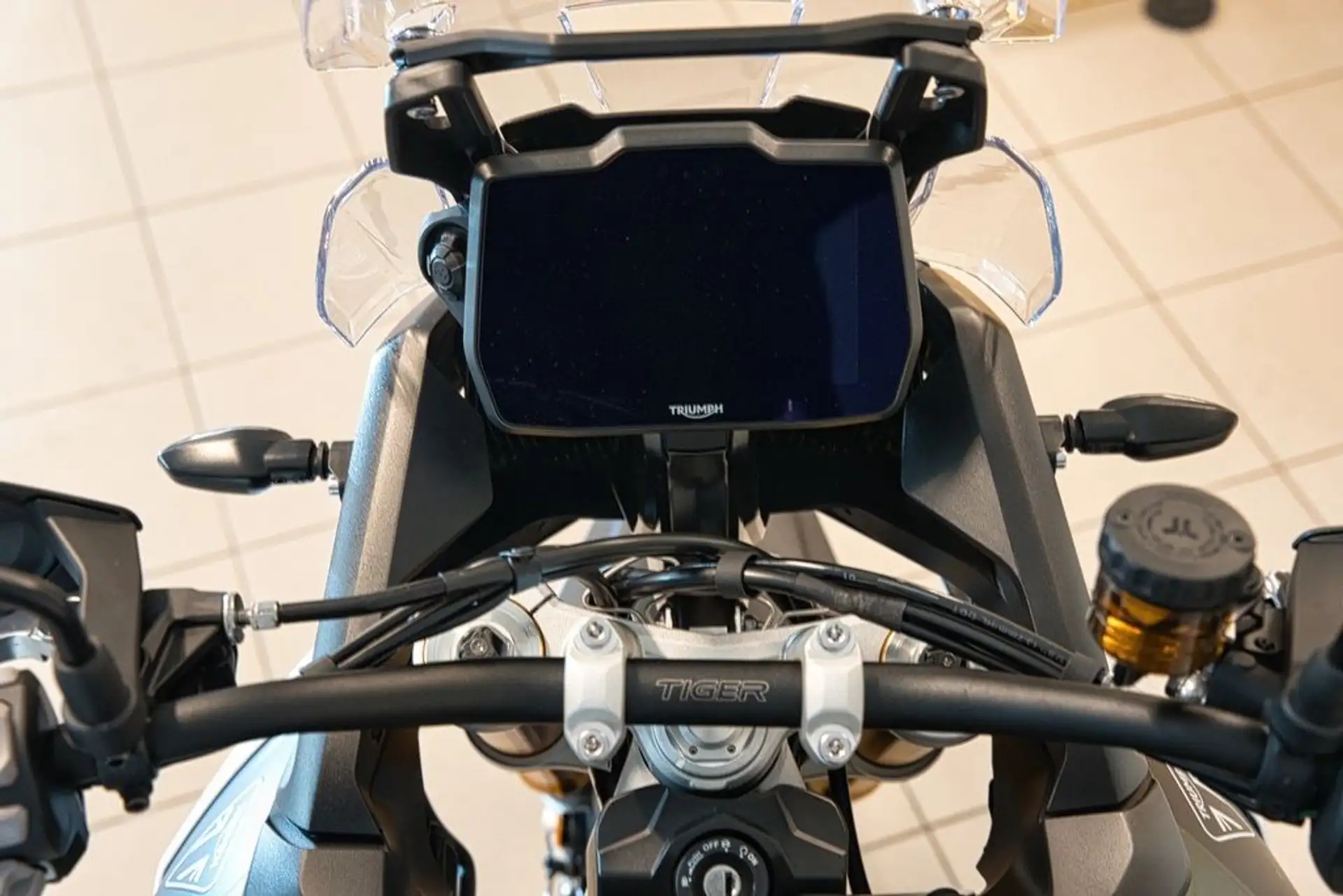 2025 Triumph Tiger 900 RALLY PRO photo 11