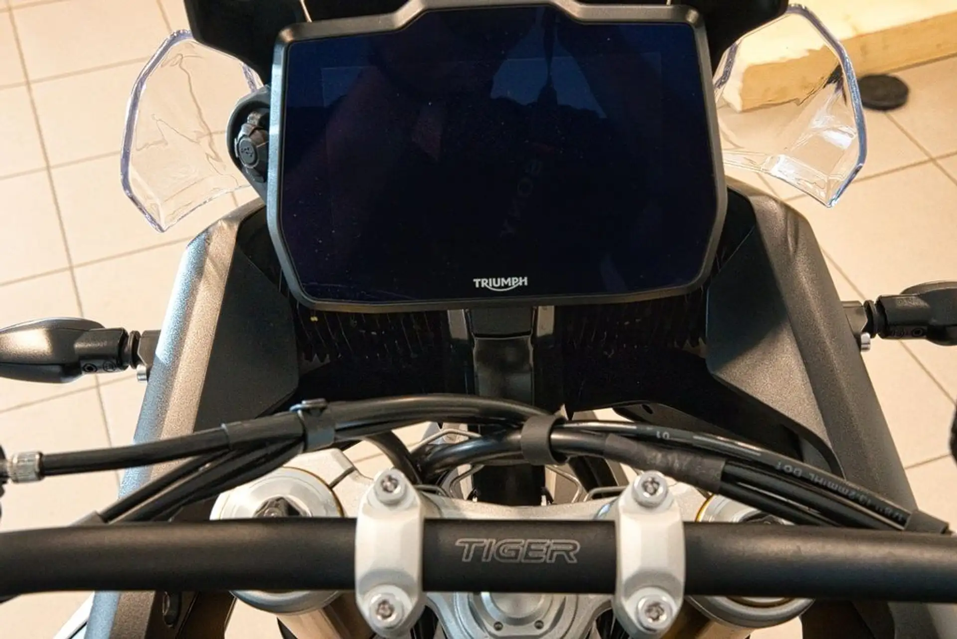 2025 Triumph Tiger 900 RALLY PRO photo 12