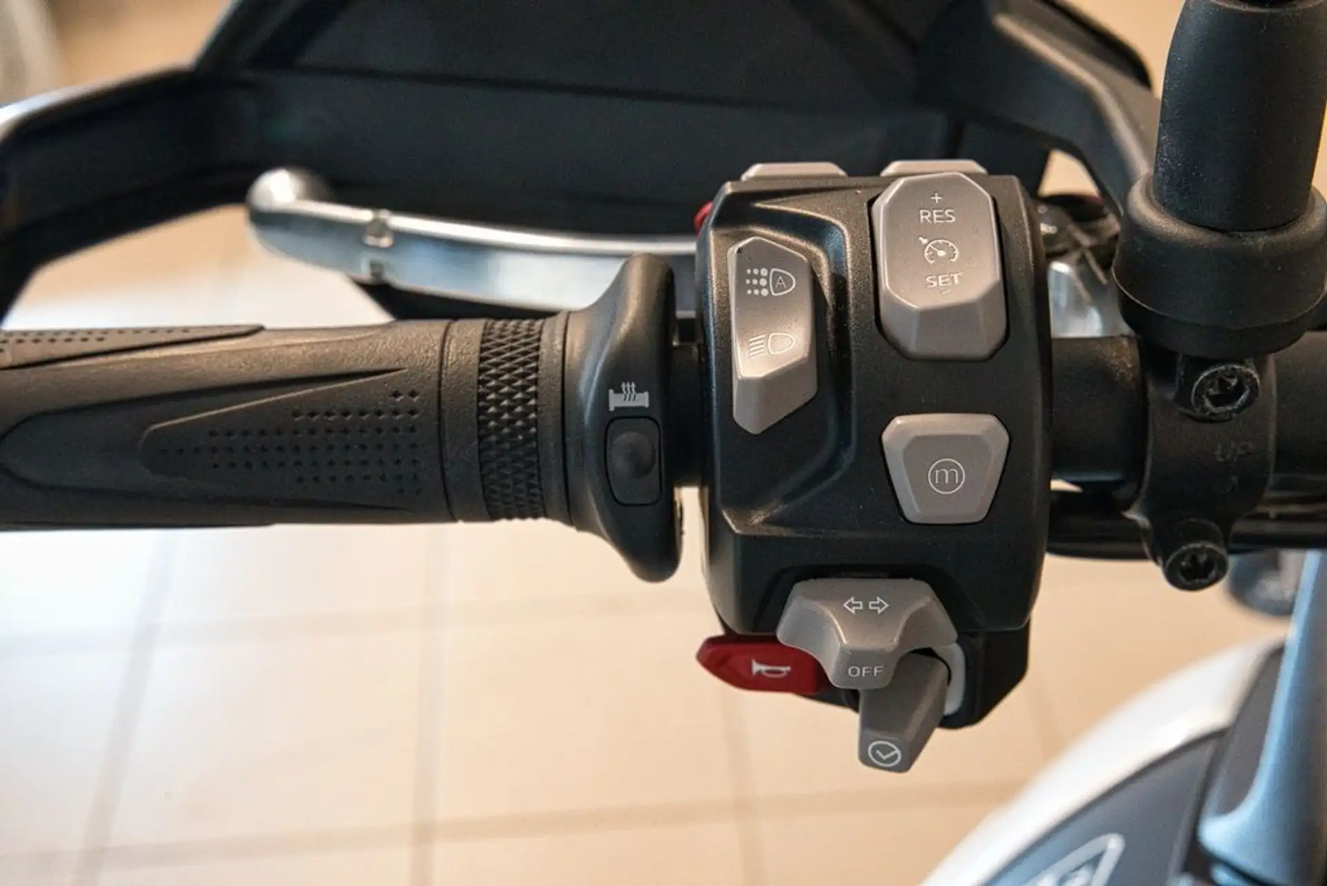 2025 Triumph Tiger 900 RALLY PRO photo 14