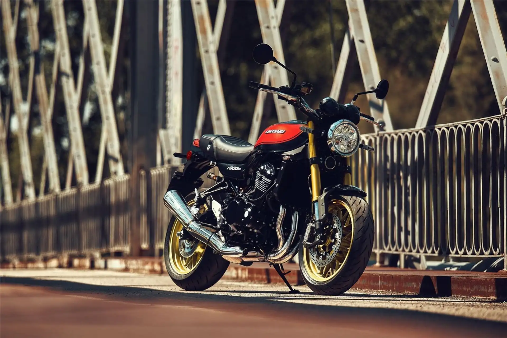 2026 Kawasaki Z900RS SE photo 13