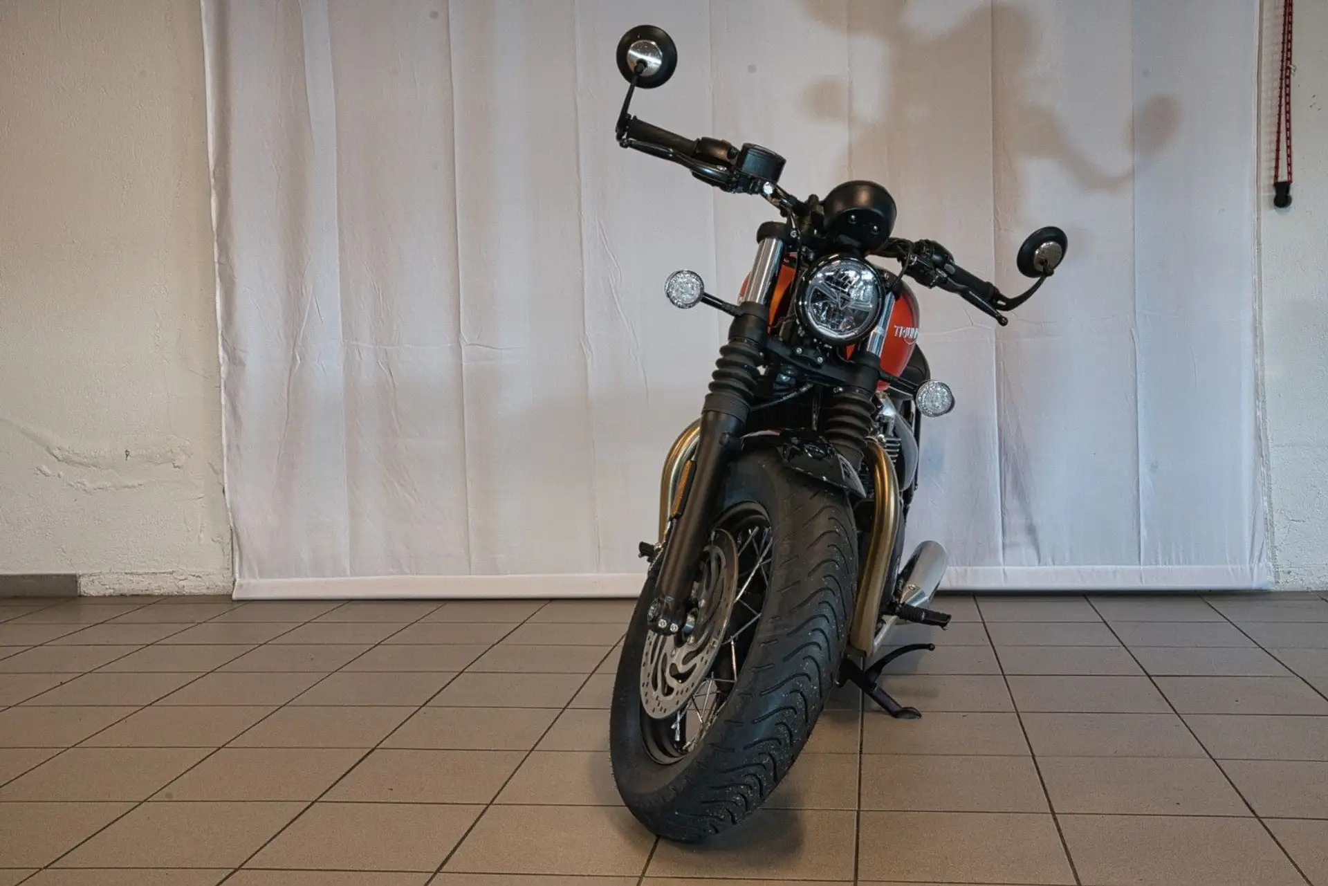 2026 Triumph Bonneville Bobber ab 87,00€/Monat photo 6