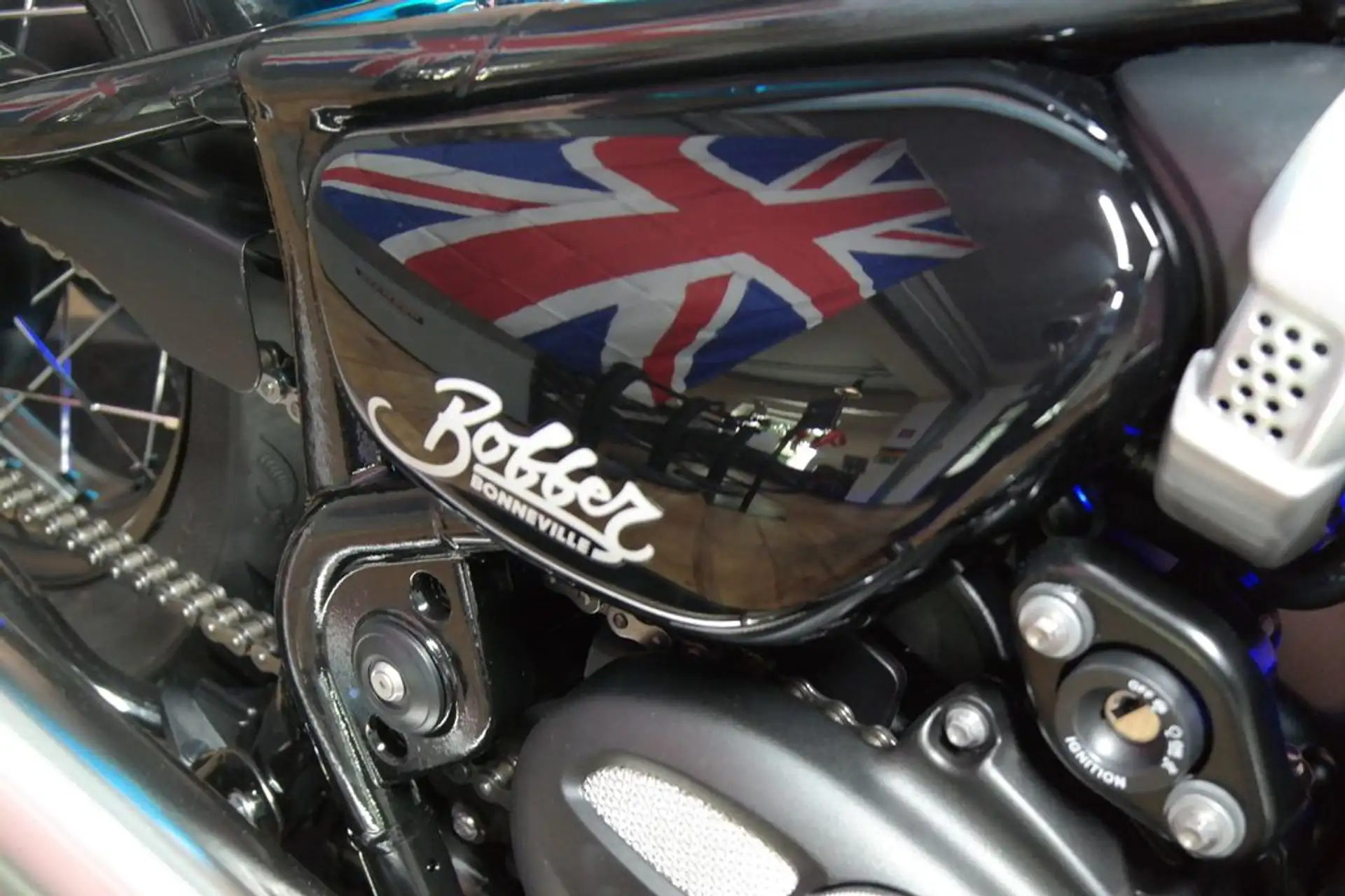 2026 Triumph Bonneville Bobber ab 87,00€/Monat photo 9