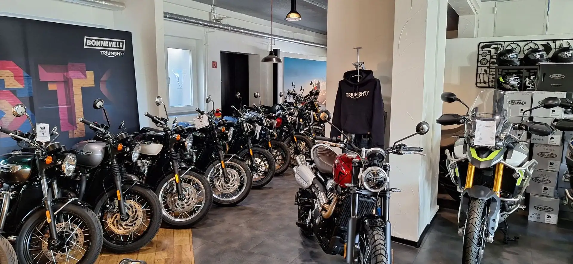 2026 Triumph Bonneville Bobber ab 87,00€/Monat photo 10