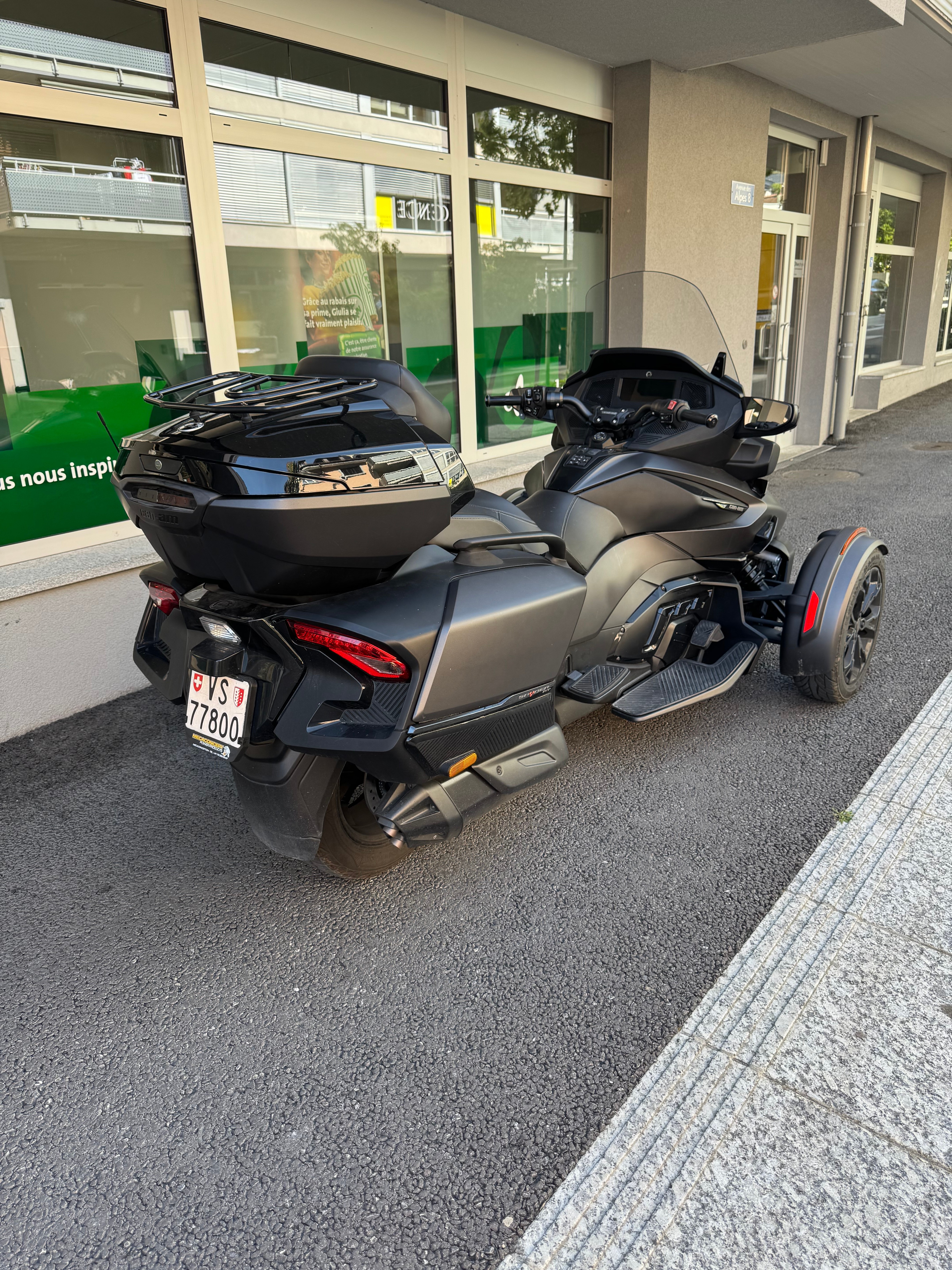 2023 CAN-AM Spyder Spyder RT-LTD Dark Edition SE6 photo 3