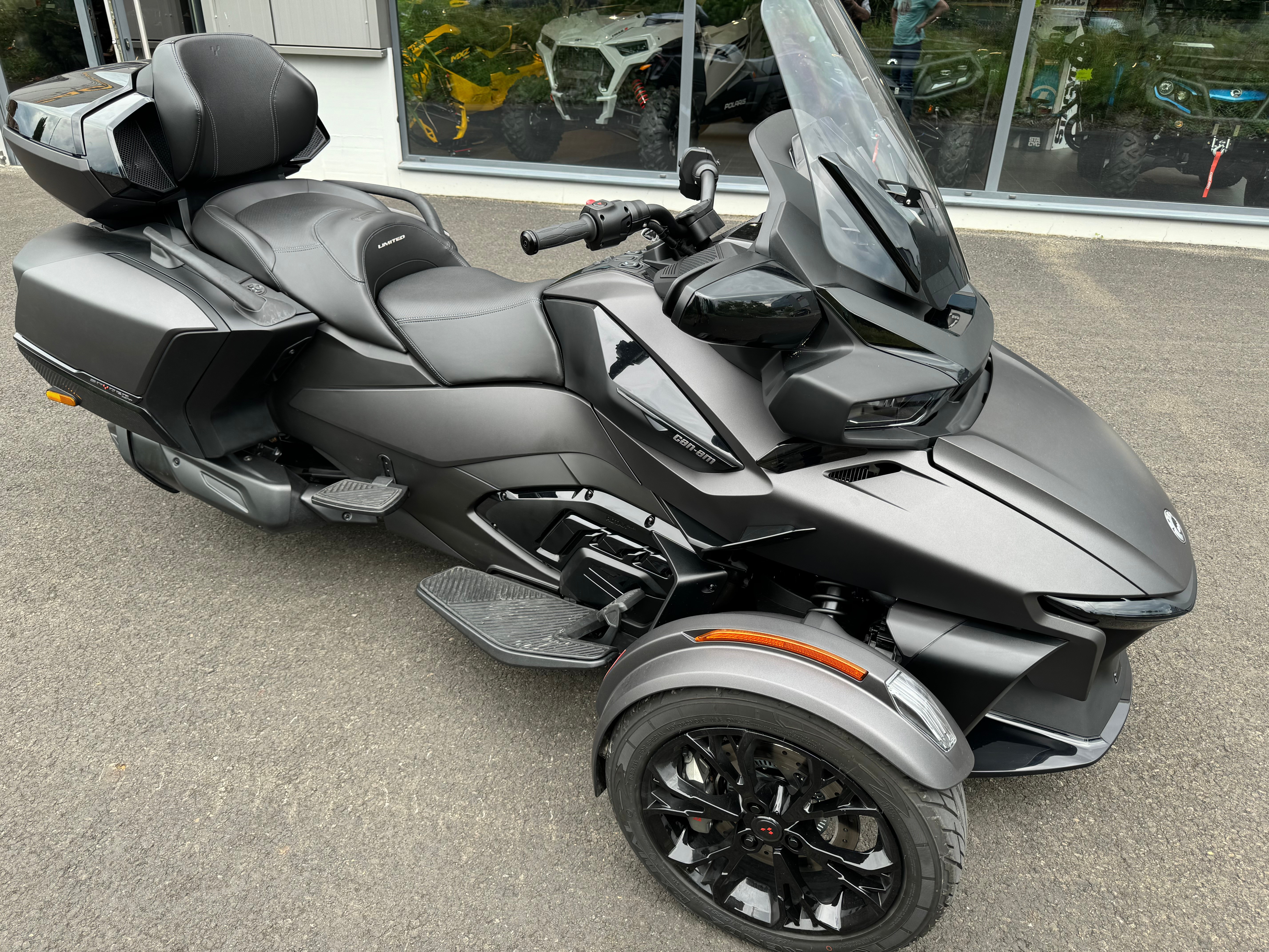 2023 CAN-AM Spyder Spyder RT-LTD Dark Edition SE6 photo 4